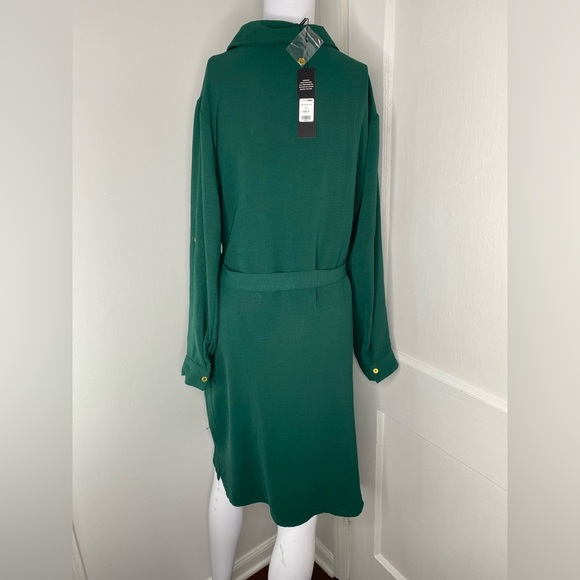 Fashion Nova  NWT Hunter Green Mini Shirt Dress with gold embellishments - Picture 9 of 11